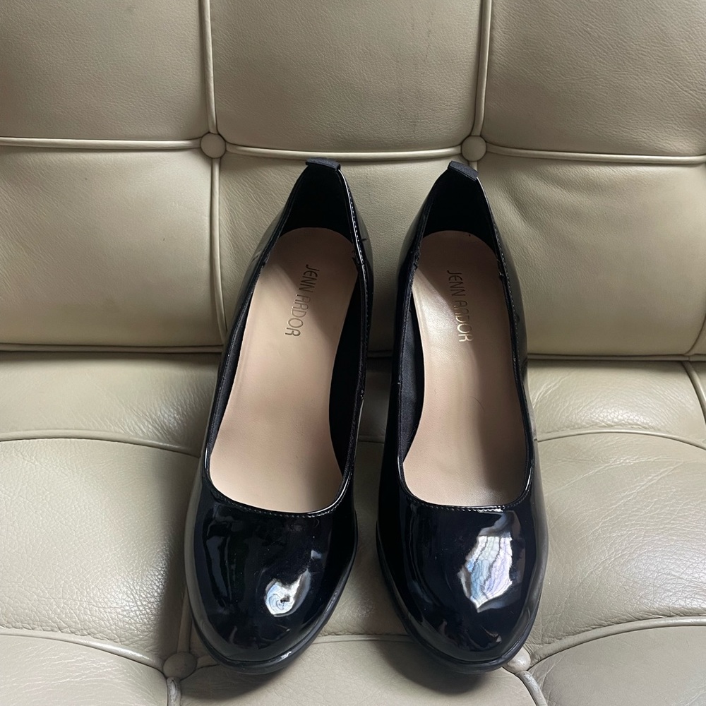 Jenn Ardor Black Patent Heels